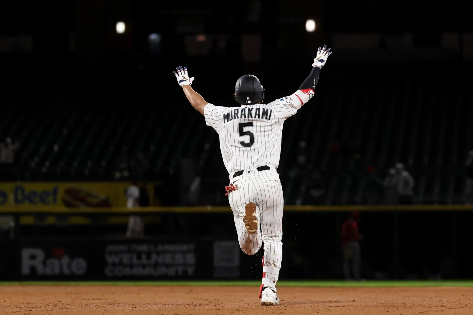 El bateador estrella de los White Sox, valorado en 34 millones de dólares, figura en la lista de piezas para un posible intercambio por un precio alto.