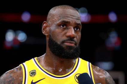 LeBron James, de los Lakers, responde con contundencia tras la derrota en el segundo partido contra los Thunder.