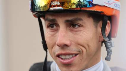 El jinete de Renegade, Irad Ortiz Jr., está ganando más dinero del que crees en el Derby de Kentucky.