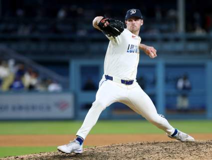 Los Dodgers de Los Ángeles anuncian un cambio en su plantilla antes del partido contra los Astros.
