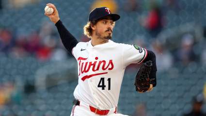 ACTUALIZACIÓN: Los Twins anuncian la salida de Joe Ryan tras abandonar el partido contra los Blue Jays.