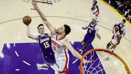Los Lakers advierten a Austin Reaves antes del sexto partido contra los Rockets.