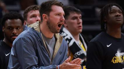 Los Lakers informan sobre el estado de Luka Doncic antes del primer partido contra los Thunder.