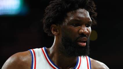 Se insta a los 76ers a adoptar un enfoque único para la próxima temporada.