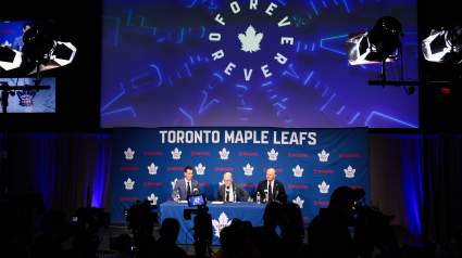 Los Maple Leafs se despiden oficialmente de un ejecutivo clave de la directiva.