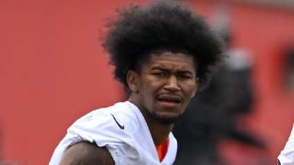 Los Browns están "monitoreando" la lesión de KC Concepcion en el campamento.