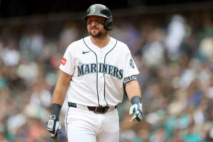 Cal Raleigh, de los Seattle Mariners, baja en el orden de bateo.