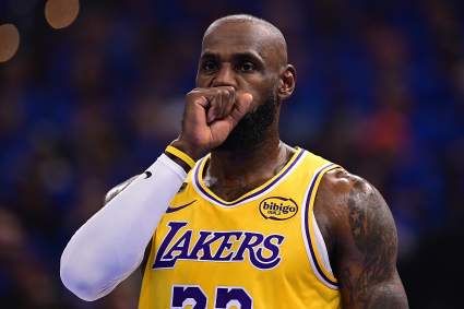El mundo de la NBA reacciona a la actuación de LeBron James en el partido entre los Lakers y los Thunder.