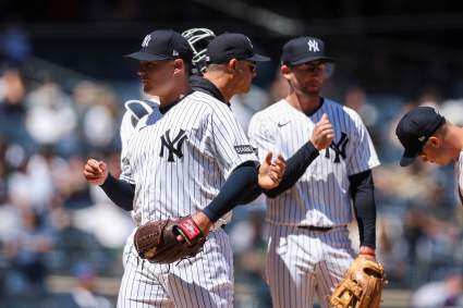 Los Yankees de Nueva York anuncian cambios en su plantilla antes de la serie contra los Cerveceros.