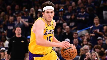 Los Lakers intercambian a Reaves por el 10 veces All-Star y la dupla perfecta con Doncic.
