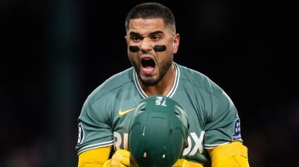 El receptor de los Red Sox comparte una actualización sobre su lesión en el dedo: "Fue un poco de lado".