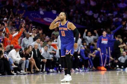 Los Knicks establecen un récord de la NBA en tiros a canasta en el primer cuarto del cuarto partido contra los 76ers.