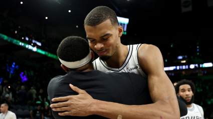 Los Spurs reciben novedades sobre Victor Wembanyama con gran impacto en su camino hacia las Finales de la NBA.