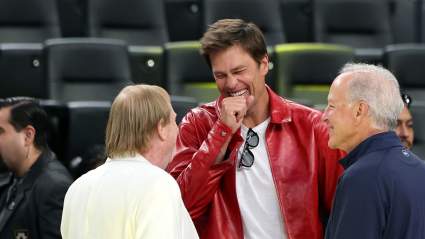El coordinador ofensivo de los Raiders comparte su respuesta al aumento de la participación de Tom Brady.