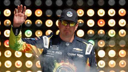 Kyle Busch solicitó atención médica durante la carrera de la Copa NASCAR en Watkins Glen.