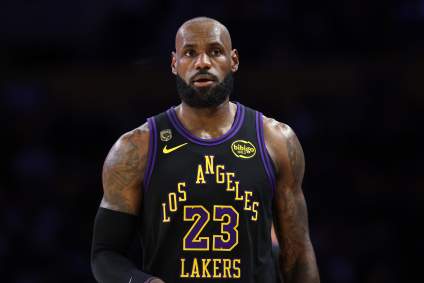 Surge un importante informe sobre el futuro de LeBron James en los Lakers en medio de rumores de retiro.