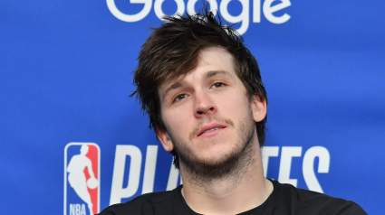 Lonzo Ball dice que los Lakers no deberían pagarle mucho dinero a Austin Reaves.