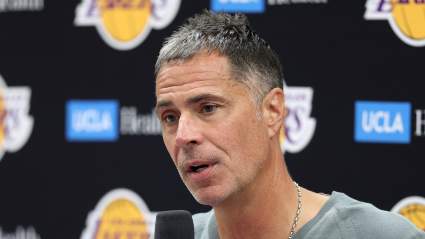 El simulacro de draft de la NBA envía a un interesante prospecto de UNC a los Lakers.