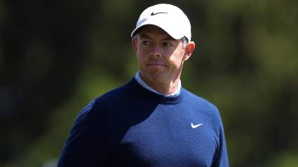 Rory McIlroy informa sobre su lesión en el dedo del pie tras abandonar la ronda de práctica del Campeonato de la PGA.