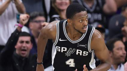 Los Spurs anuncian la decisión final sobre la participación de De'Aaron Fox en el segundo partido.