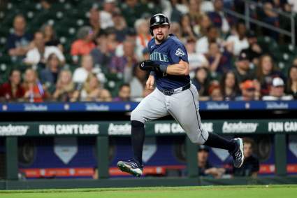 La racha sin hits de los Mariners Raleigh termina con una gran victoria de Seattle.