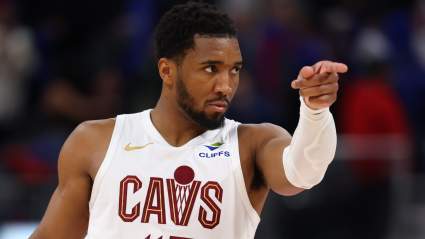 Donovan Mitchell se burla de los Knicks después de que los Cavaliers avanzaran a las finales de conferencia.