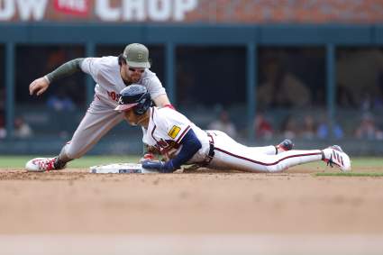 Los Bravos de Atlanta recuperan a un jugador de la MLB que fue despedido recientemente tras 5 años en el equipo.