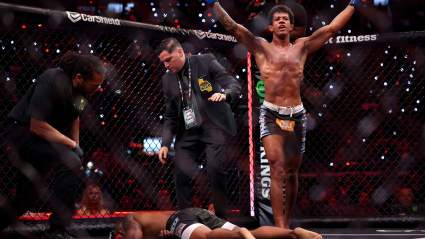 Phumi Nkuta reacciona a su increíble derrota por sumisión ante Adriano Moraes.