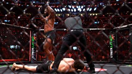 Francis Ngannou reacciona tras noquear a Philipe Lins.