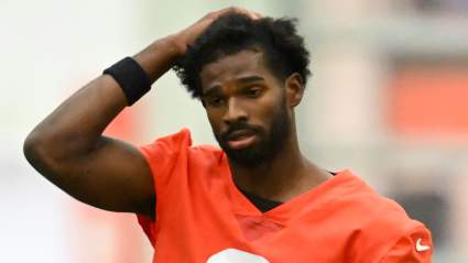El hermano de Shedeur Sanders anuncia su decisión sobre su futuro en la NFL.