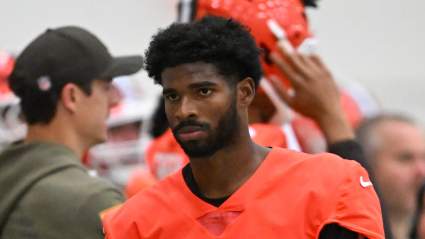 El mariscal de campo de los Browns, Shedeur Sanders, recibe malas noticias después de los entrenamientos voluntarios.