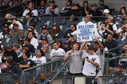Los fanáticos de los Yankees de Nueva York reciben un mensaje sincero del legendario lanzador de los Medias Rojas de la MLB.