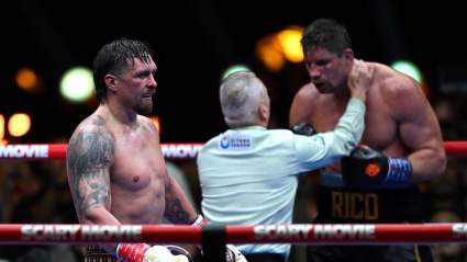 Tom Aspinall reacciona al polémico final del combate entre Usyk y Verhoeven.