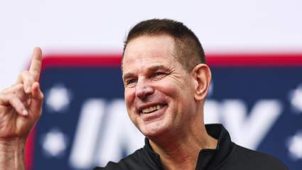 Curt Cignetti, de los Indiana Hoosiers, da la voz de alarma sobre el estado del fútbol americano universitario.