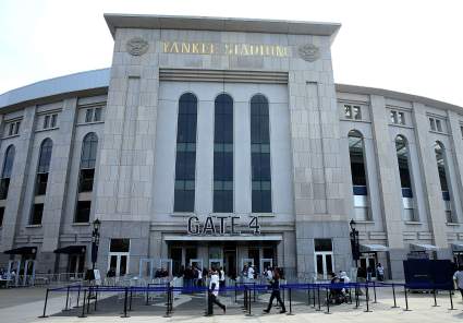 El personal de seguridad de los Yankees de Nueva York negó por error el acceso al estadio a un jugador de los Orioles.