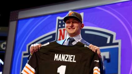 Video completo de la pelea: Mira el debut de Johnny Manziel en las MMA.
