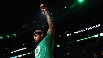 Los Celtics recuperan a Isaiah Thomas, pero no de la forma que los aficionados esperaban.