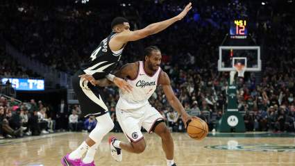 Kawhi Leonard está empezando a perjudicar el valor de Giannis en el mercado de traspasos de los Bucks.