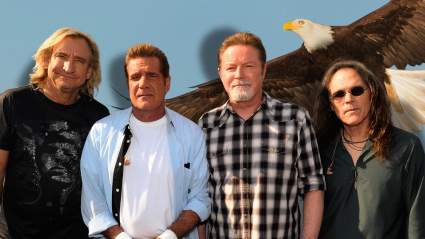 Los Eagles cancelan un concierto de su gira 'Long Goodbye' después de que un miembro de la banda sufriera un problema de salud.