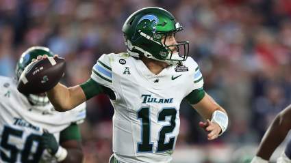 Los Seahawks se desvinculan de su polémico mariscal de campo novato tras el minicampamento.