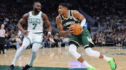 Información privilegiada revela la sorprendente actualización sobre el posible traspaso de Jaylen Brown y Giannis Antetokounmpo.