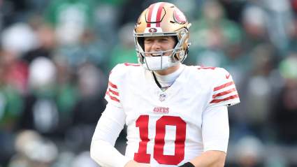 La propuesta de intercambio de los Steelers les trae a Mac Jones mientras circulan rumores sobre Aaron Rodgers.