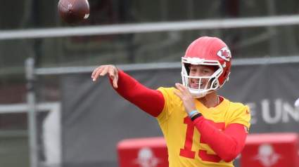 Andy Reid comenta sobre la posible participación de Patrick Mahomes en los entrenamientos voluntarios (OTA).