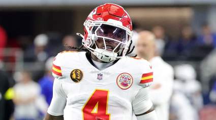 Se insta a los Chiefs a romper relaciones con Rashee Rice después de esta temporada.