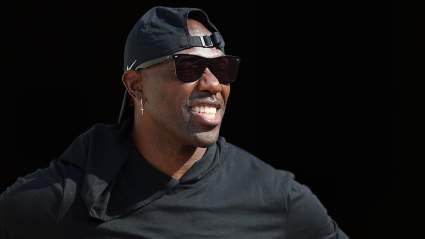 Terrell Owens arremete duramente contra el dueño de los Cowboys, Jerry Jones.