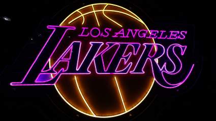 Los Lakers anuncian una importante reestructuración en su directiva.