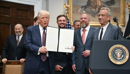 Surge polémica en torno a la contratación de la sobrina de RFK Jr. por parte de la WWE.