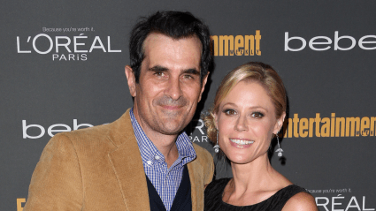 Las estrellas de 'Modern Family', Julie Bowen y Ty Burrell, se reúnen para compartir un mensaje importante de una manera divertida.