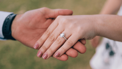 ¿Están comprometidos Bella Vaughn y Hunter Johnson, estrellas de la serie 'Unexpected'?
