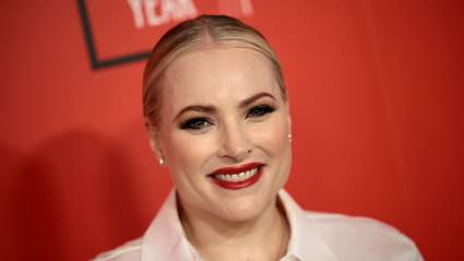Meghan McCain lamenta el fallecimiento de su hermano en un conmovedor homenaje.